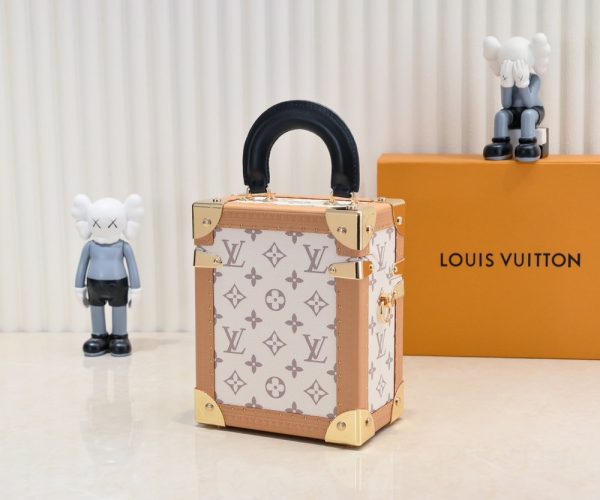 LV Camera Box Monogram Canvas Bag M10079 BC