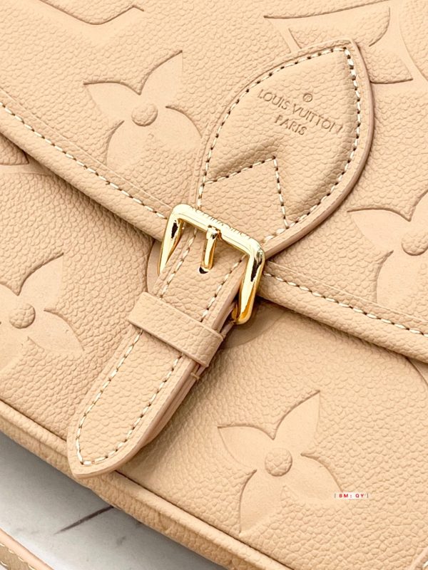 LV Back To School Diane LV269152 QA