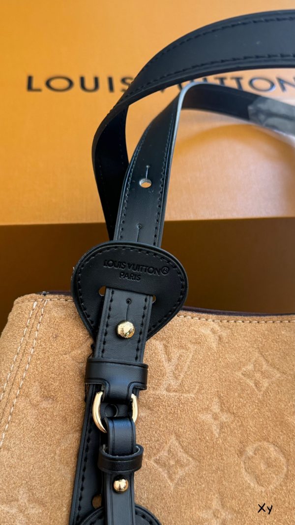 LV Back To School All In One LV26973 QA