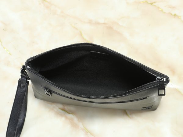 LV Takeoff Pouch LV Aerogram M25955 BC