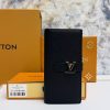 LV Capucines Vertical Wallet KK01650