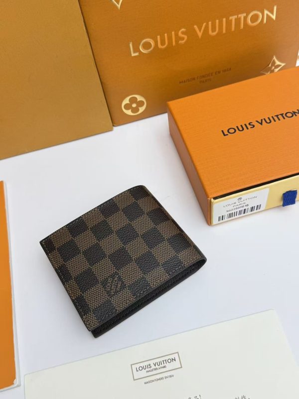 LV Damier Ebene Bifold Wallet KK01050
