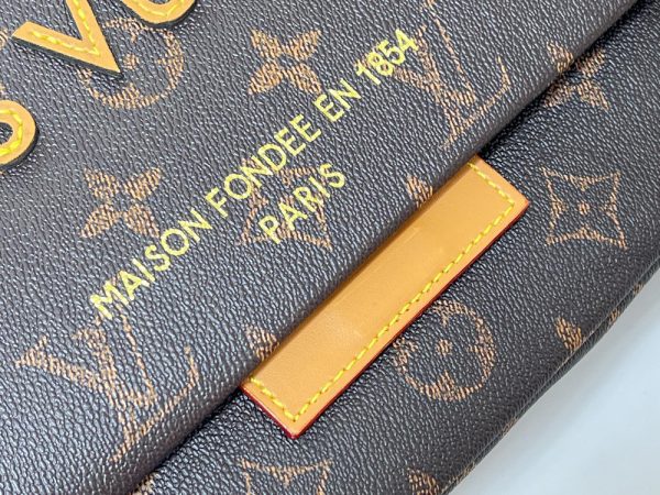 LV Take Out Messenger Bag M28113-M28112 BC