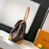 LV Hide Away MM Monogram Canvas KK04250