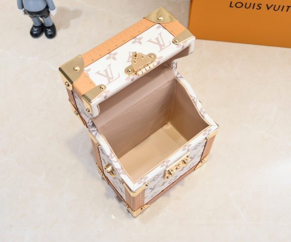LV Camera Box Monogram Canvas Bag M10079 BC