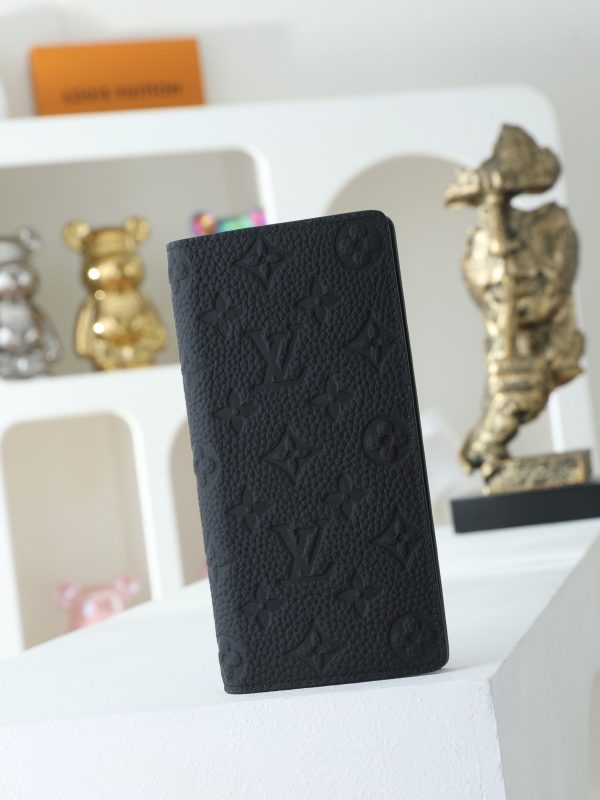 LV Brazza Wallet in Monogram Taurillon Leather KK01650