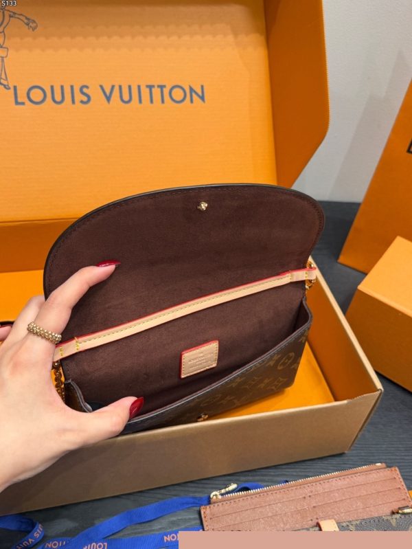 LV Wallet On Chain Trotter LV9173 QA