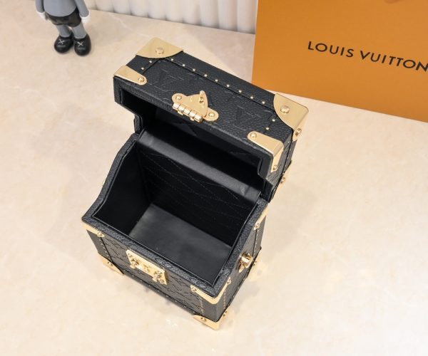 LV Camera Box Monogram Canvas Bag M10079 BC
