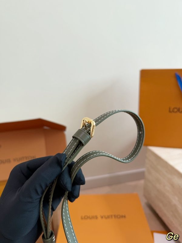 LV Flight Mode Pochette Accessoires LV269191 QA