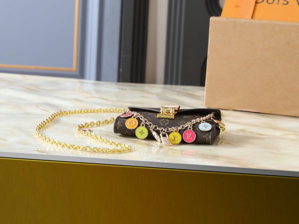 LV Pouch Metis Belt M4588Z-M4869Z BC