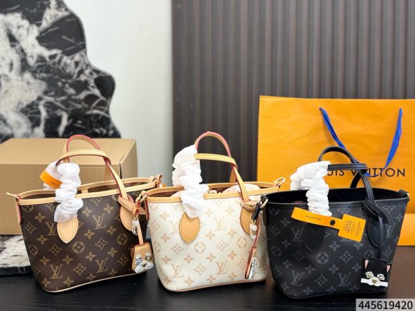 LV Neverfull BB Bag C2301450