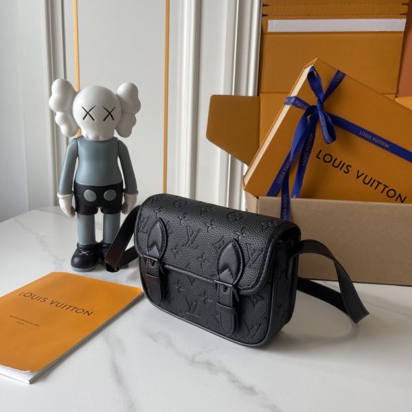 LV Satchel Wearable Wallet M2A647-M2A259 BC