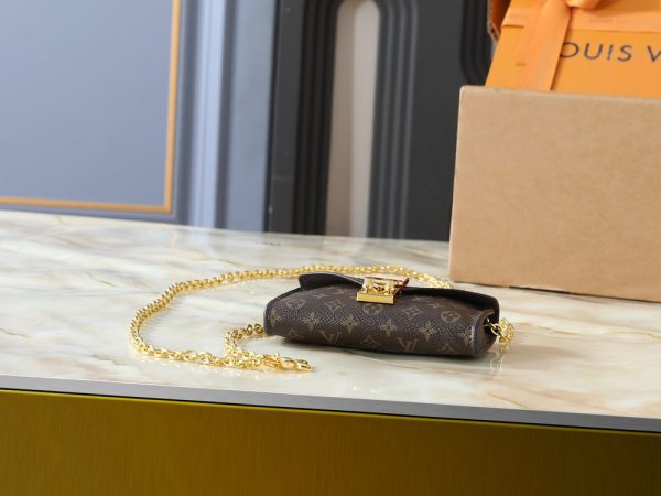 LV Pouch Metis Belt M4588Z-M4869Z BC