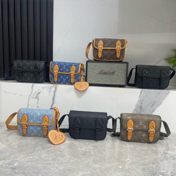 LV Satchel Wearable Wallet M2A647-M2A259-1 BC
