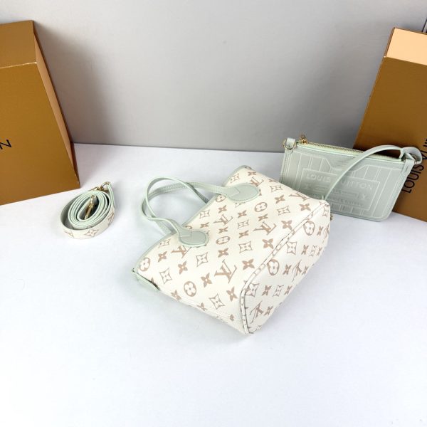 LV Neverfull Inside Out BB Bag 2A465 BC