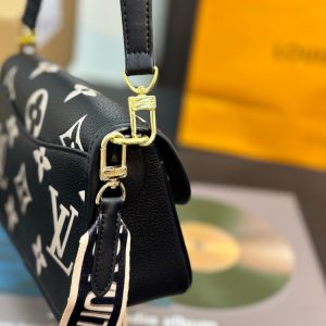 LV Diane Monogram Empreinte Bag C2301250