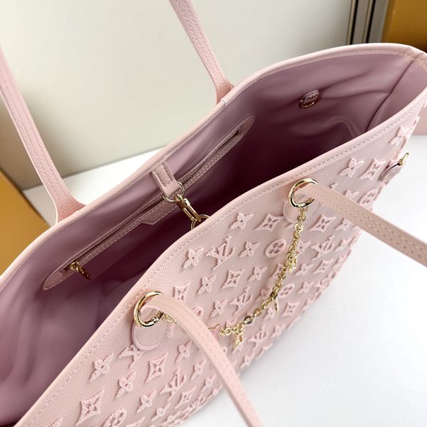 LV Neverfull MM Bag M45686 BC