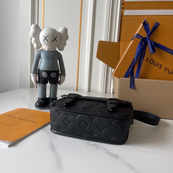 LV Satchel Wearable Wallet M2A647-M2A259 BC