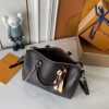 LV Speedy Bandoulière 30 Monogram Leather M18282 BC