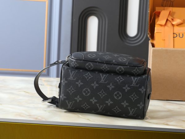 LV Locker Dopp Kit Cargo M2A501 BC