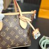 LV Neverfull BB Bag C2301450
