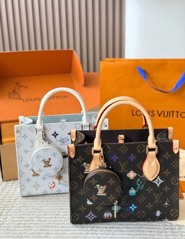 LV OnTheGo BB Monogram Bag C2301450