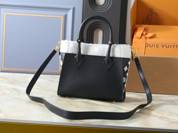 LV Grained Calfskin Shearling On My Side M20014-M21024 BC