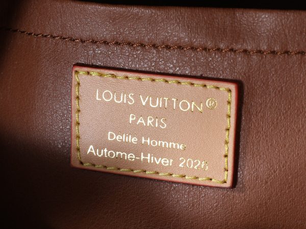 LV Locker Dopp Kit Cargo M2A501 BC