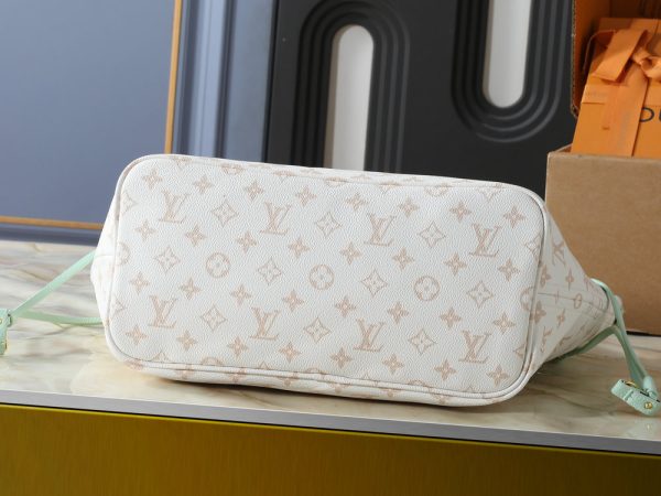 LV Neverfull Inside Out MM Bag M2A465-M2A466 BC