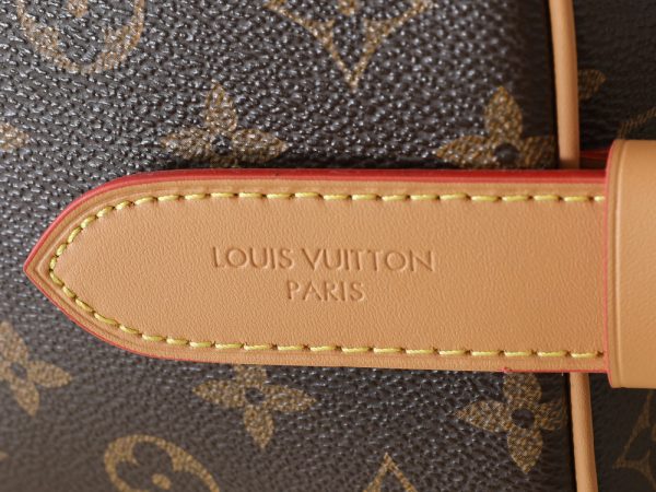 LV Locker Dopp Kit Cargo M2A501 BC
