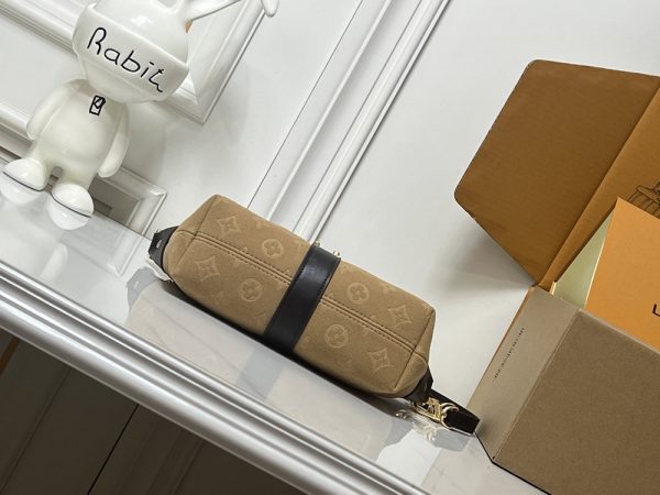 LV Pochette Mia Beige Suede Bag M2A252 BC