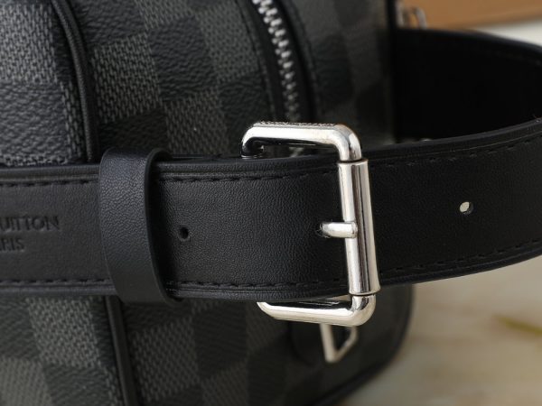 LV Locker Dopp Kit Cargo M2A501 BC