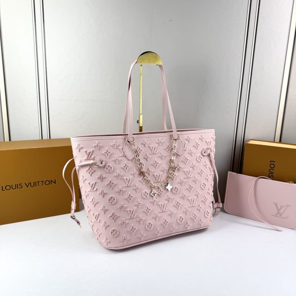 LV Neverfull MM Bag M45686 BC
