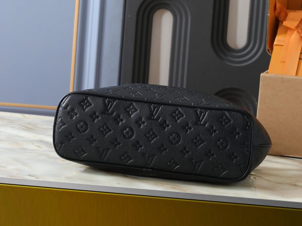 LV Hobo Bag M57857 BC