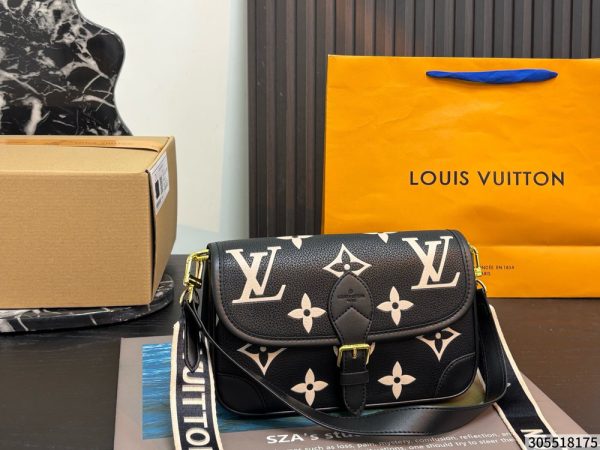LV Diane Monogram Empreinte Bag C2301250