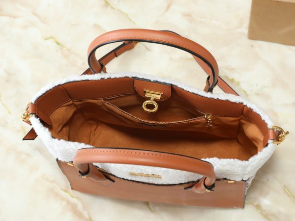 LV Grained Calfskin Shearling On My Side M20014-M21024 BC