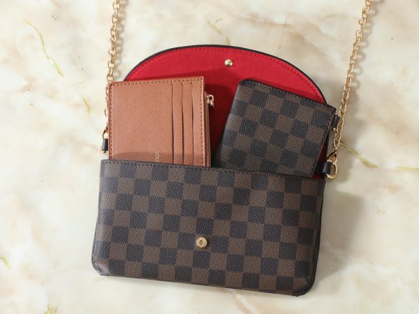 LV Wallet On Chain Trotter Bag M27242 BC