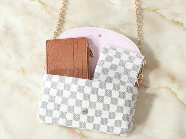 LV Wallet On Chain Trotter Bag M27242 BC