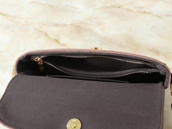 LV Wallet On Chain Ivy M2A367 BC