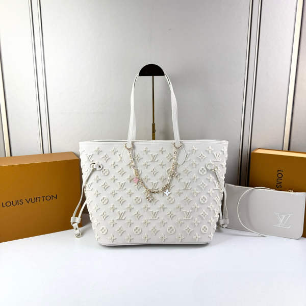 LV Neverfull MM Bag M45686 BC