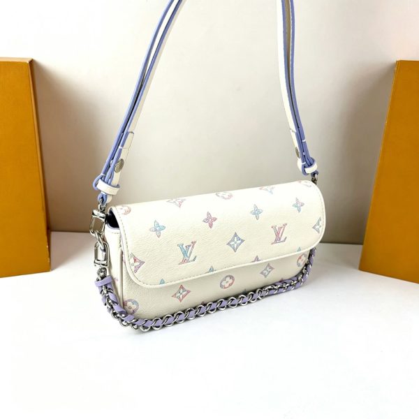LV Wallet On Chain Ivy Bag M29770 BC