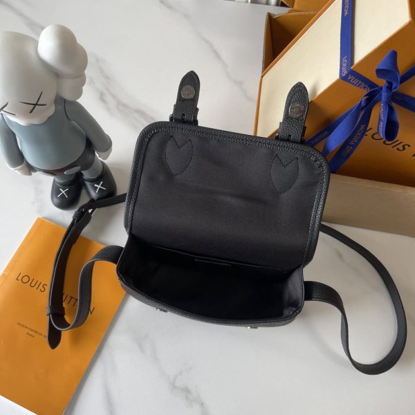 LV Satchel Wearable Wallet M2A647-M2A259 BC