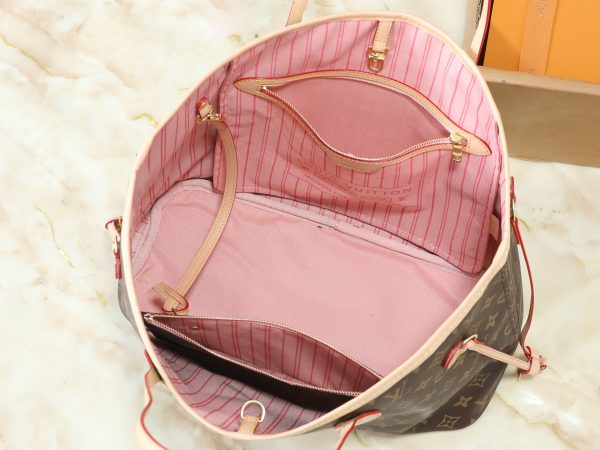 LV Neverfull Halloween MM Bag M40995/081 BC