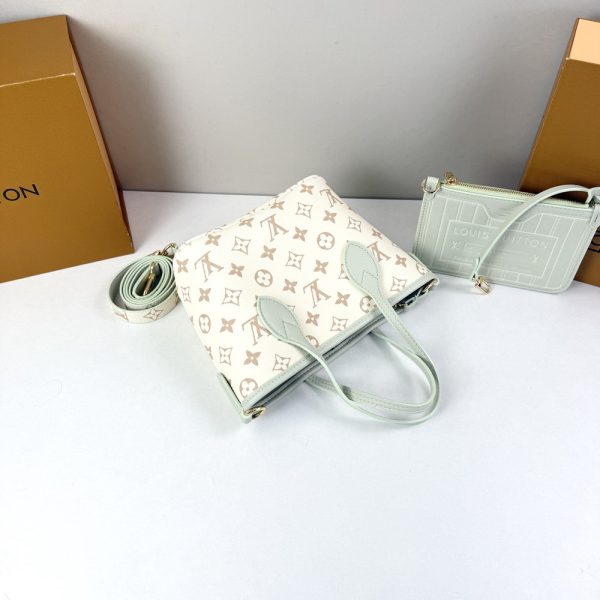 LV Neverfull Inside Out BB Bag 2A465 BC