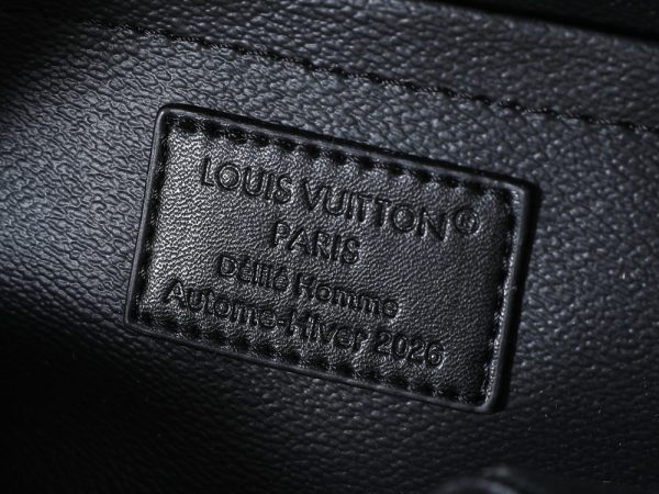 LV Locker Dopp Kit Cargo M2A501 BC