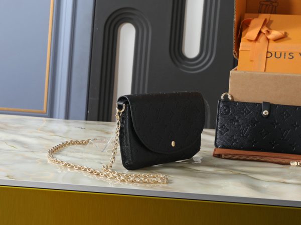 LV Wallet On Chain Trotter Bag M27242 BC