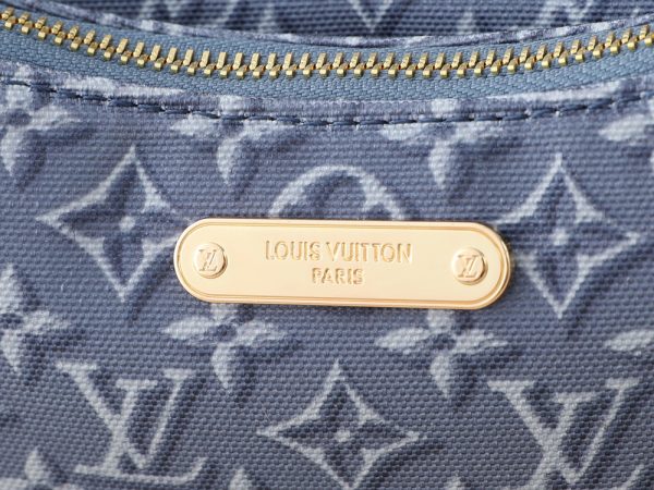LV Liv Pochette Bag M2A367-M27719 BC