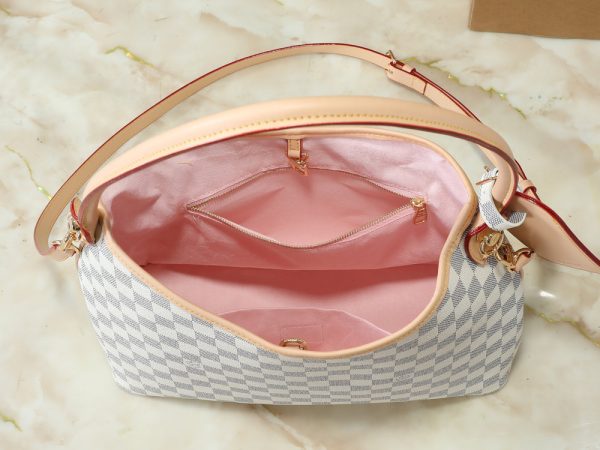 LV Hobo Bag M57857 BC