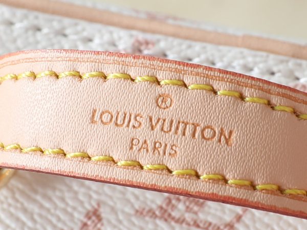 LV Nice Beauty Bag M2A284-M2A285-M83079 BC
