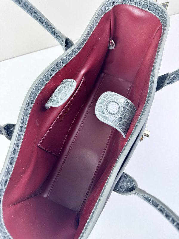 Luxury CN Handbag 6126 BC Luxury CN Handbag 6126 BC